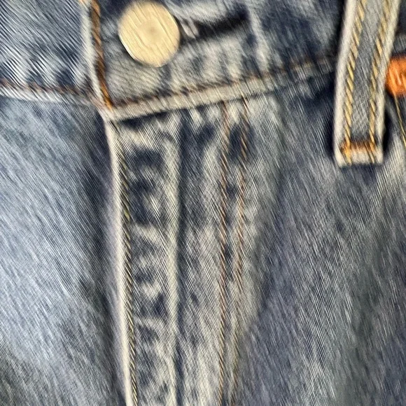 Levis 469 Loose Shorts Jorts Mens Sz 33 Denim 100% Cotton Medium Wash Casual - Picture 4 of 11